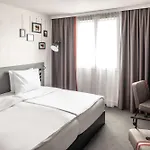 호텔 Pentahotel Paris Charles De Gaulle 4*