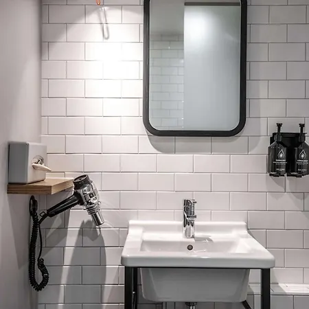 Pentahotel Paris Charles De Gaulle 4*