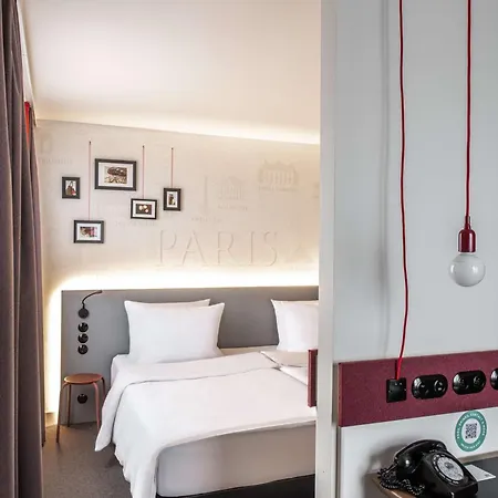 Pentahotel Paris Charles De Gaulle Hotel 4*