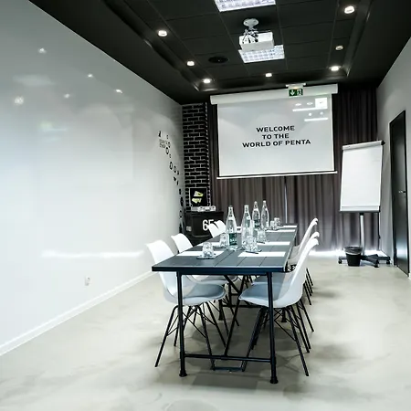 Pentahotel Paris Charles De Gaulle فندق 4*