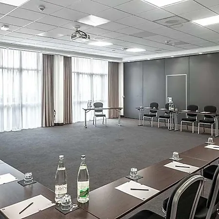 Pentahotel Paris Charles De Gaulle 4*